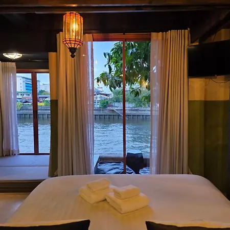 Siamotif Boutique Hotel Bangkok Exterior photo