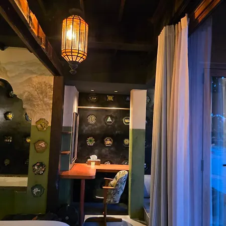 Siamotif Boutique Hotel Bangkok Exterior photo